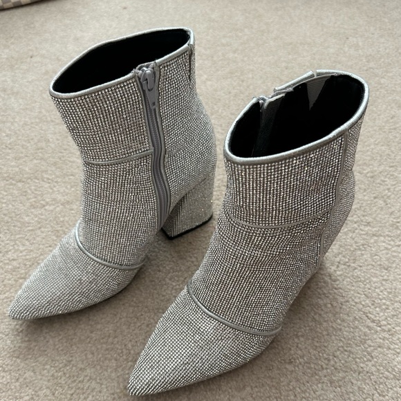 Sparkle jewel  booties - Picture 3 of 11
